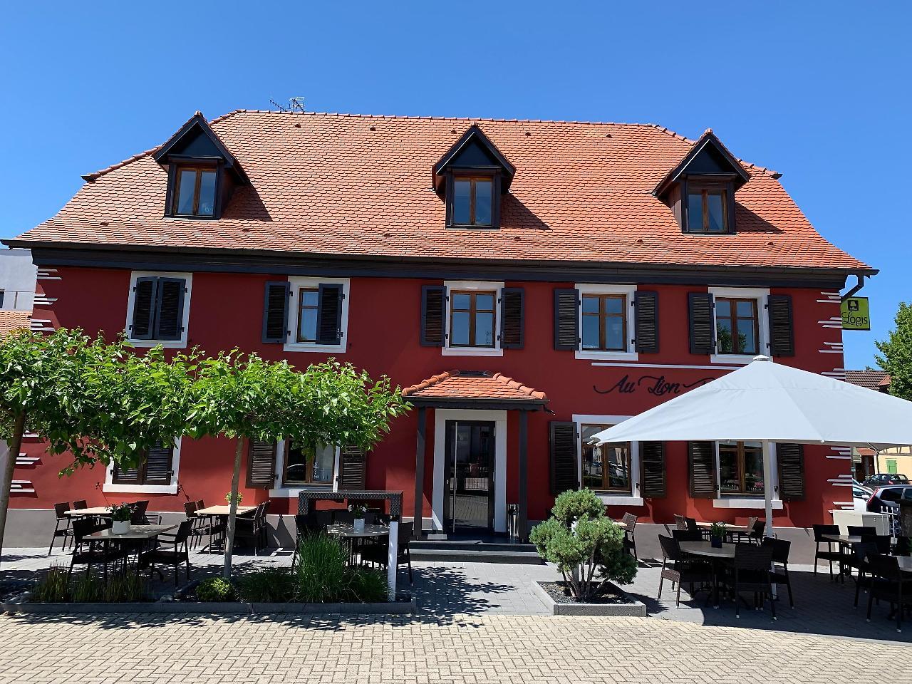 Logis Hotel Restaurant Au Lion Rouge Bartenheim Zewnętrze zdjęcie