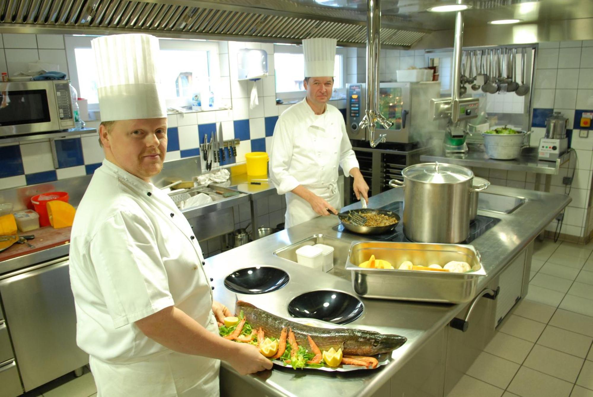 Logis Hotel Restaurant Au Lion Rouge Bartenheim Zewnętrze zdjęcie
