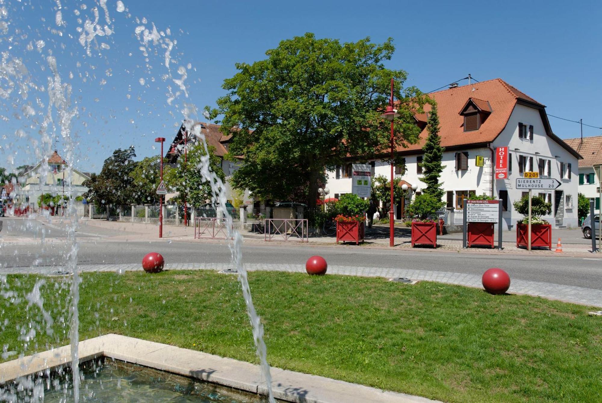 Logis Hotel Restaurant Au Lion Rouge Bartenheim Zewnętrze zdjęcie