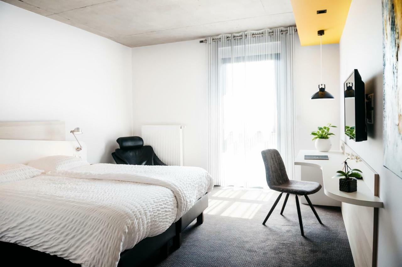 Logis Hotel Restaurant Au Lion Rouge Bartenheim Zewnętrze zdjęcie