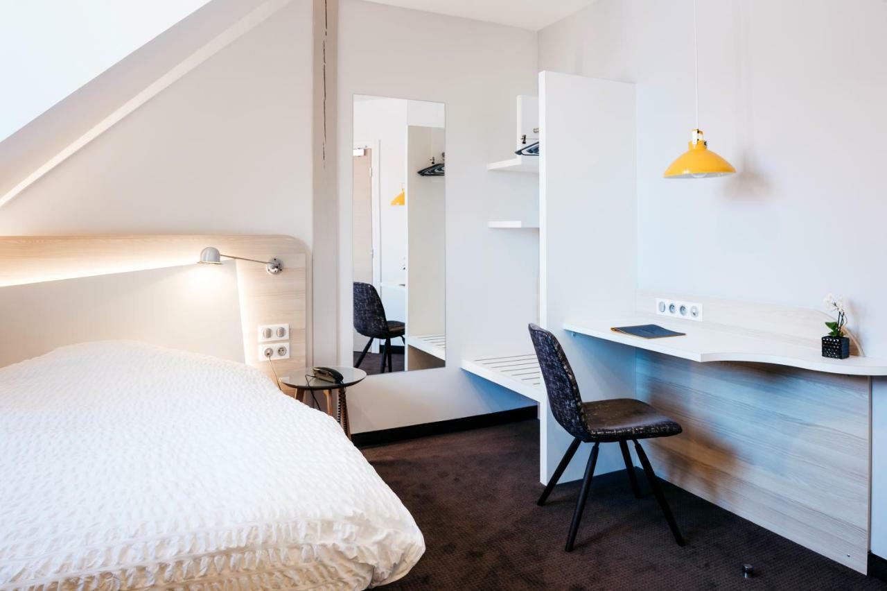 Logis Hotel Restaurant Au Lion Rouge Bartenheim Zewnętrze zdjęcie